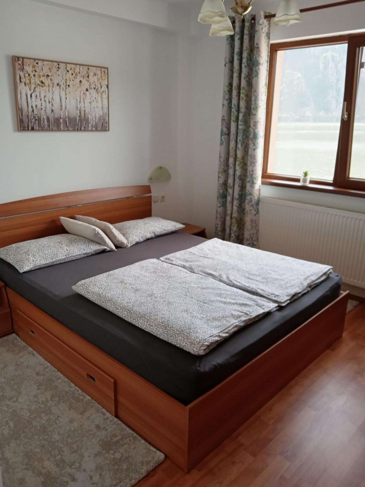 Casa Bobo Dubova Villa Bagian luar foto